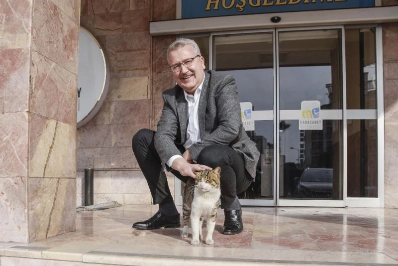 Karacabey Belediyesi pandemide de can dostlarımızı unutmuyor
