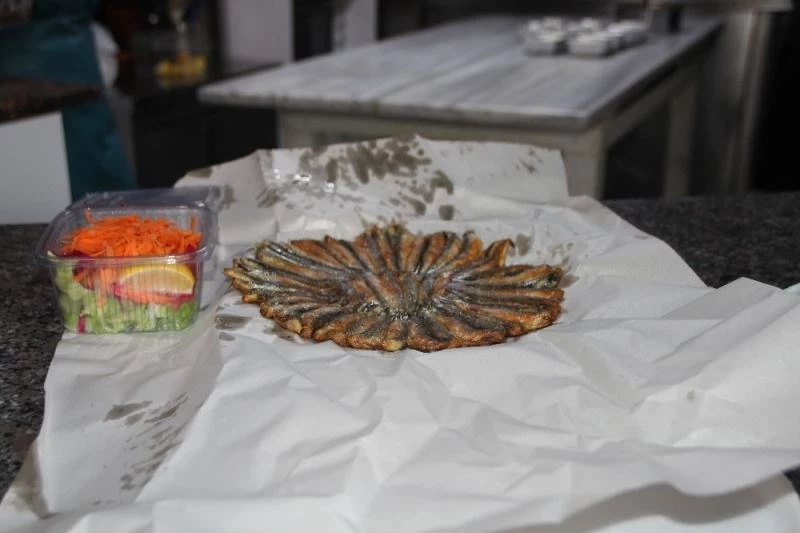 Balıkçılarda perakende satıştan çok paket servisi revaçta
