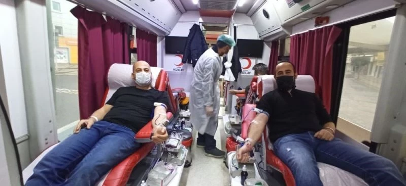 Kızılay kısıtlamada da durmuyor
