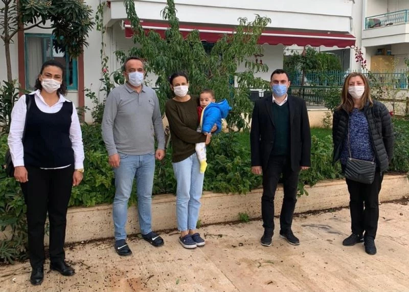 Marmarisli Ayaz bebeğe Ak Parti ilçe yönetiminden de destek geldi
