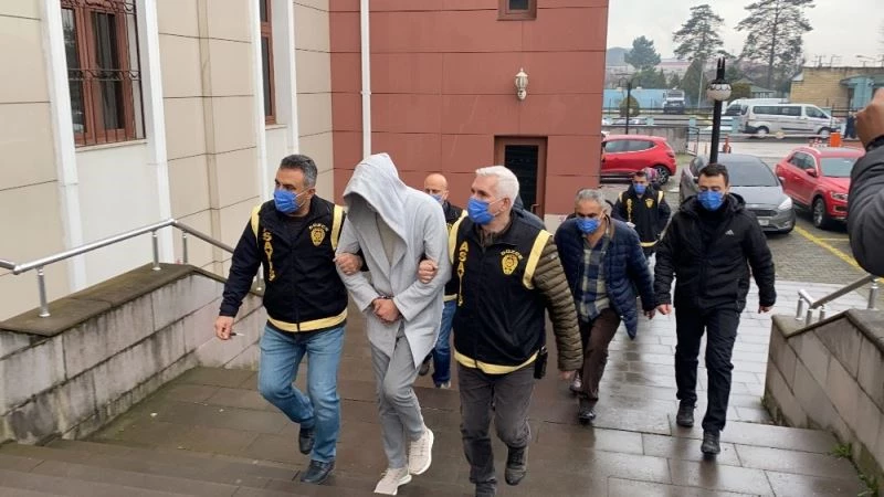 TMSF’ye devrolan araçları sattıkları iddiasıyla 4 kişi yakalandı
