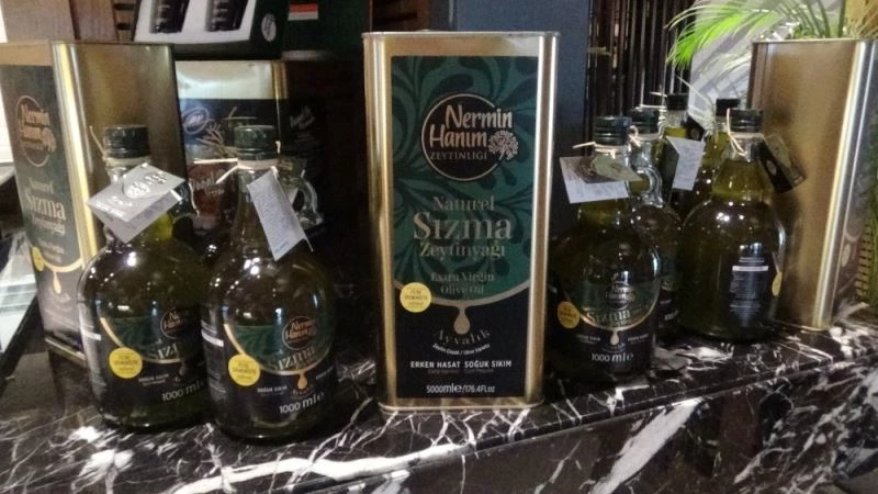 (Özel) Zeytinyağı alırken meyve kokusuna dikkat edin
