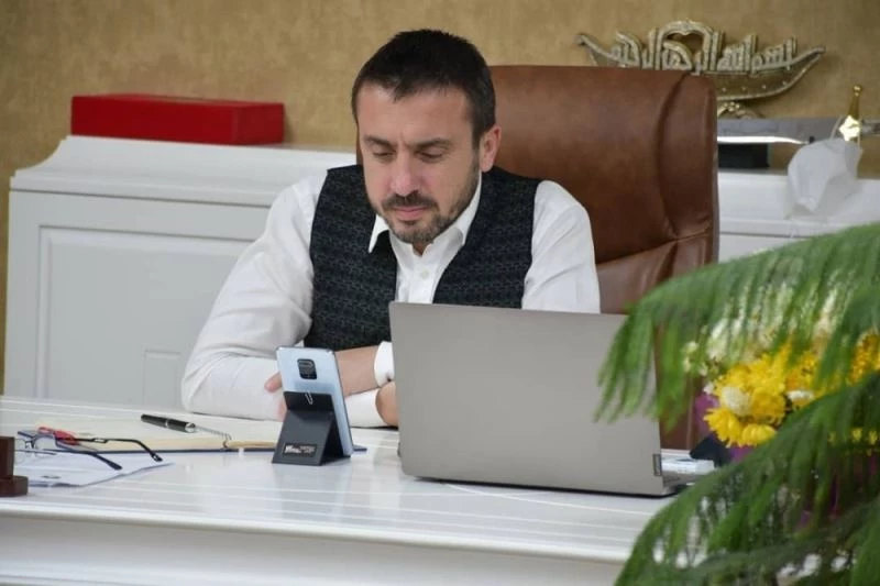 Başkan Tanır, 752 vatandaş ile ‘online’ görüştü
