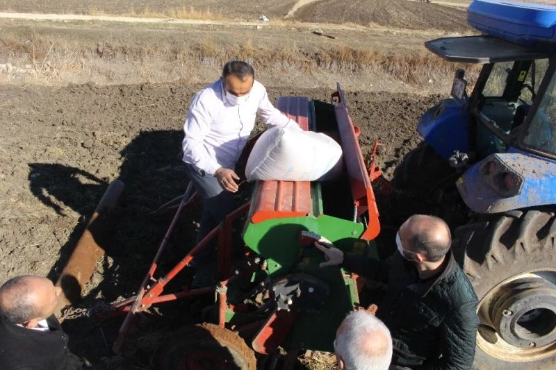 Ekim yapılamayan alanlar tarıma geri kazandırılıyor
