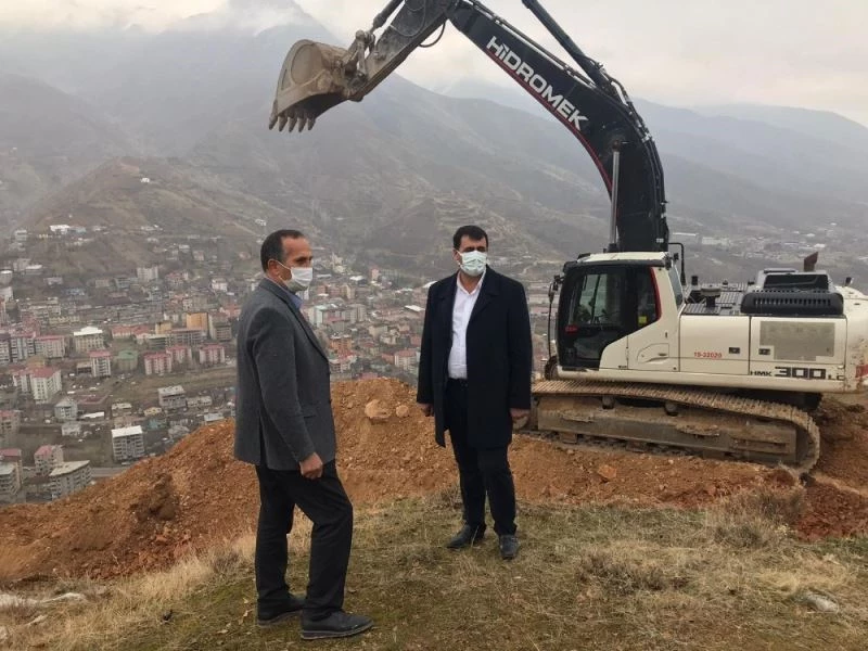 ‘Seyir Tepesi’ yapılacak Efkar Dağı’nda yol çalışması
