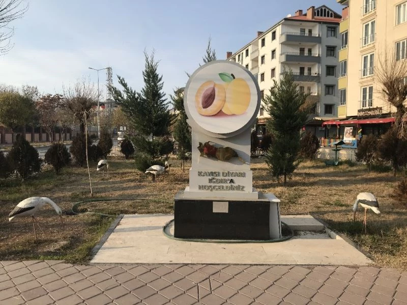 Kayısı diyarında sokaklar sessizliğe büründü
