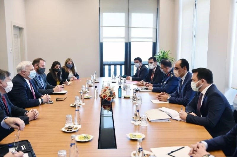 Sözcü Kalın, ABD’nin Suriye Özel Temsilcisi Rayburn ile Suriye’yi görüştü
