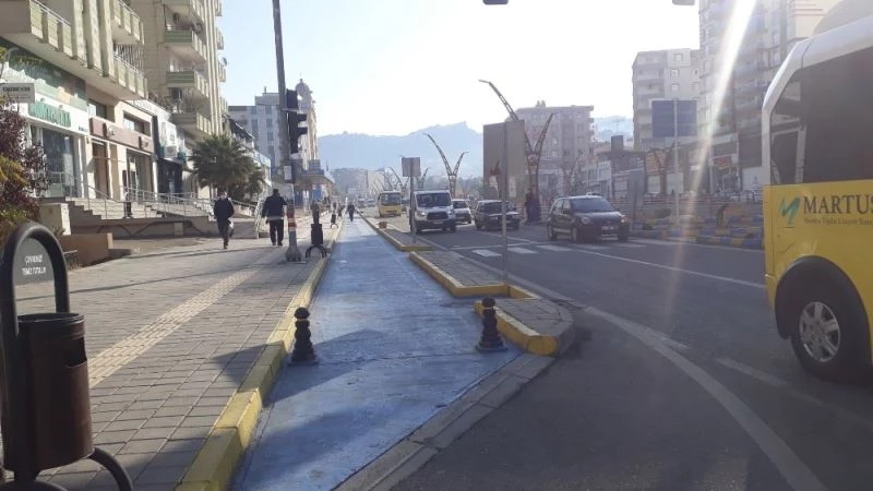 Mardin’de, kısıtlamanın kalkmasının ardından yoğunluk başladı
