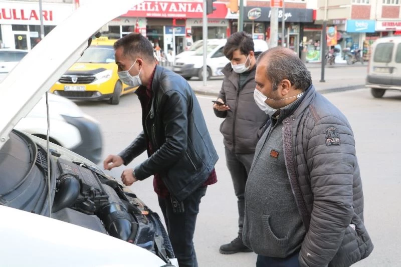 10 yıllık aracının plakası başka araca ait çıkınca şaşkınlık yaşadı
