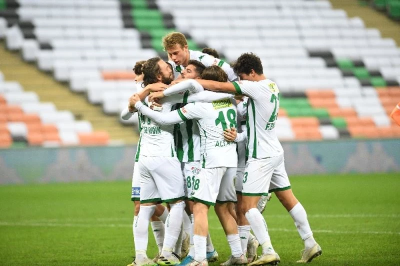Bursaspor’un Ümraniyespor’a karşı mağlubiyeti yok
