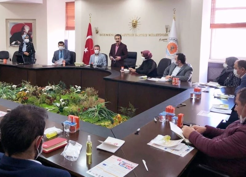 Göçmenlerin işgücü ve eğitim durumları masaya yatırıldı
