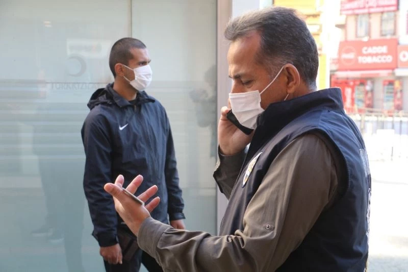 Hastasına ilaç alacağını söyledi, yoklama kaçağı çıktı
