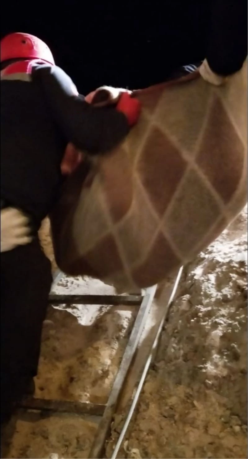 Kuyu açarken göçük altında kalan işçinin cansız bedenine ulaşıldı
