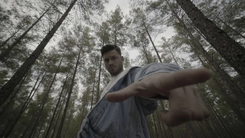 Tik-Tok fenomenine Döşemealtı’nda Hollywod efektli klip
