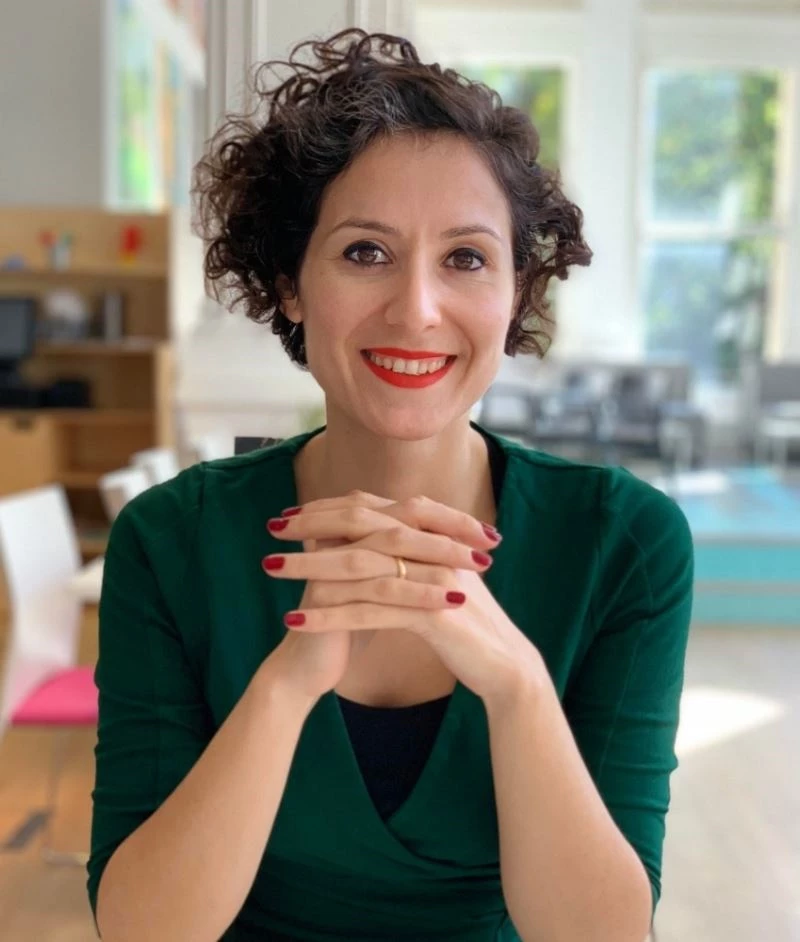 Kent yoksullarını incelediği doktora tezi ile ödül aldı
