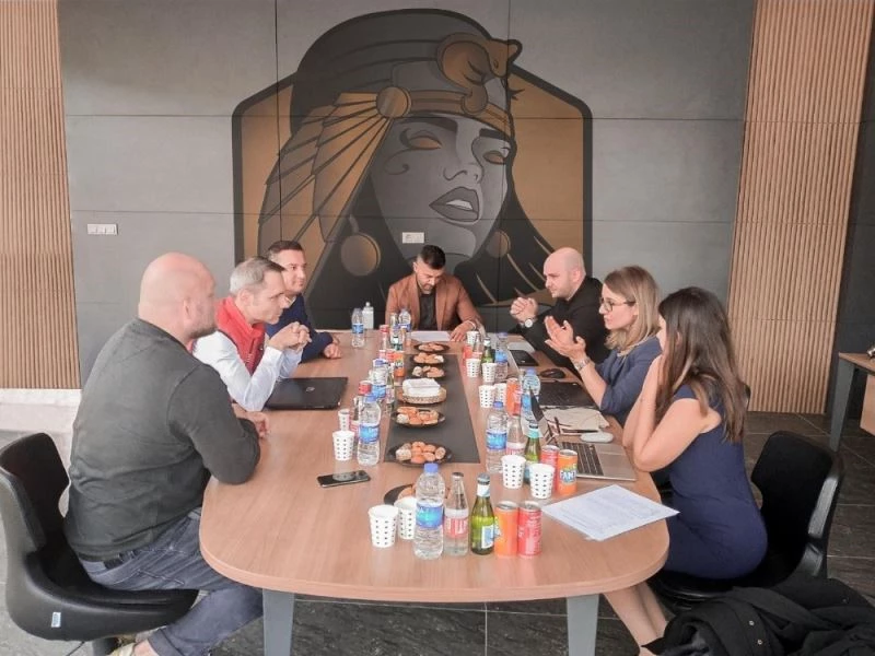 Cleopatra Ink’ten 10 milyon Euro’luk dev anlaşma
