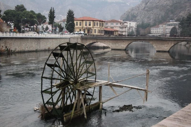 Yeşilırmak karardı
