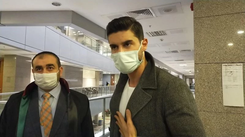 Berk Oktay’ın uygunsuz görüntülerini paylaşan eski eşinin davasında karar
