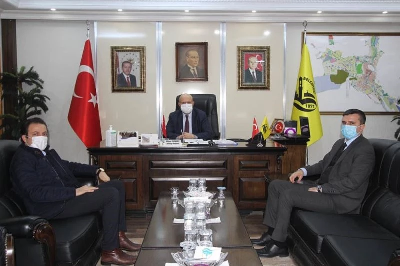 Kaymakamlardan Başkan Pekmezci’ye ziyaret
