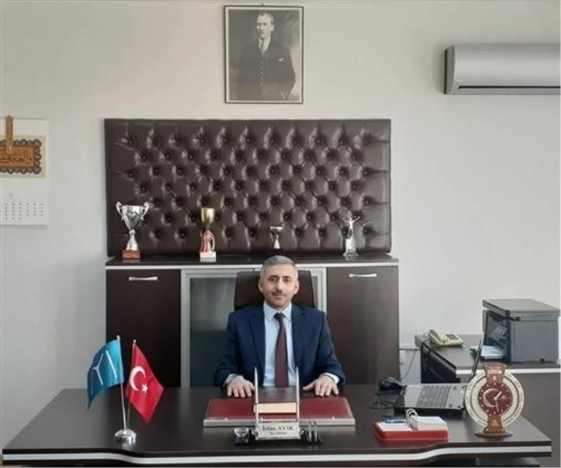 Yenipazar ve İnhisar ilçe müftüleri görevlerine başladı
