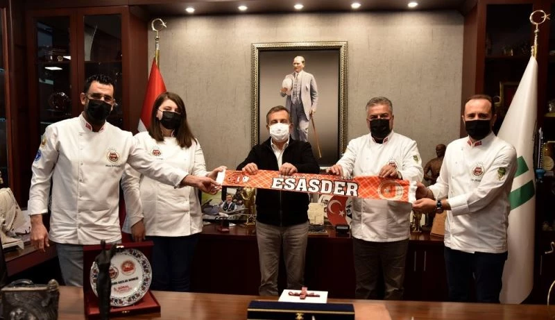 Aşçılardan Başkan Ataç’a ziyaret
