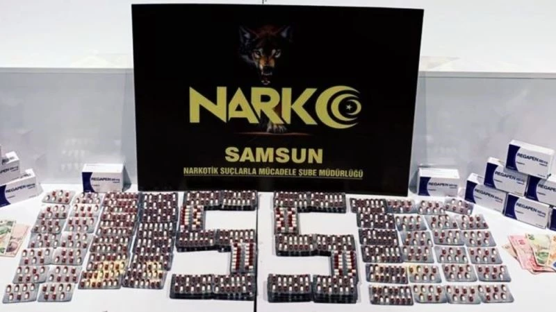 Samsun’da uyuşturucu hapla yakalan 2 kişi gözaltına alındı
