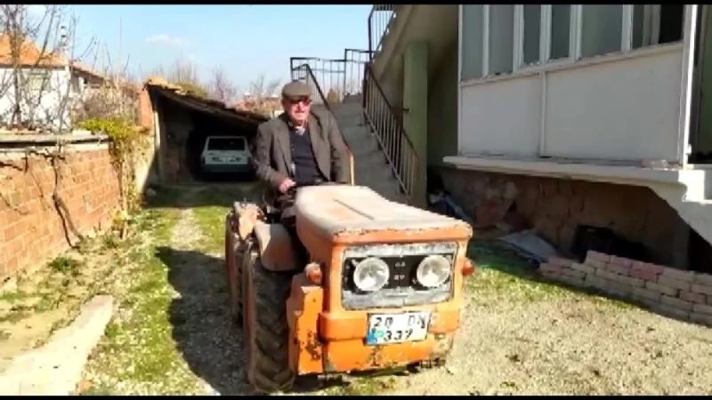 Köyden çıkmayan traktöre, İstanbul’dan trafik cezası
