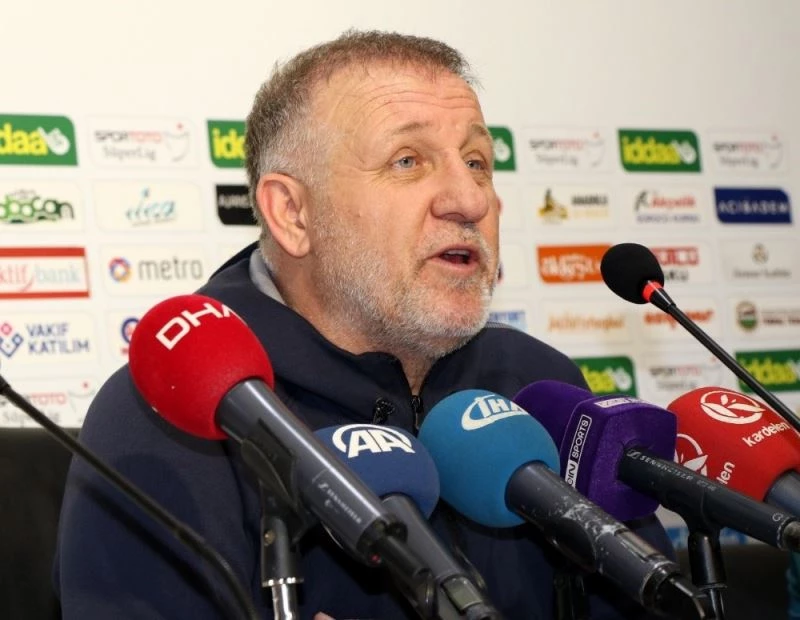 BB Erzurumspor, Mesut Bakkal ile prensip anlaşmasına vardı
