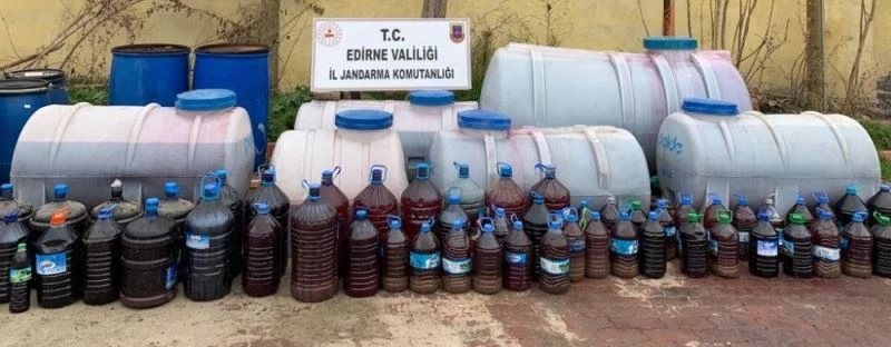 Yılbaşı öncesi şok baskında 4 bin 950 litre sahte içki ele geçirildi
