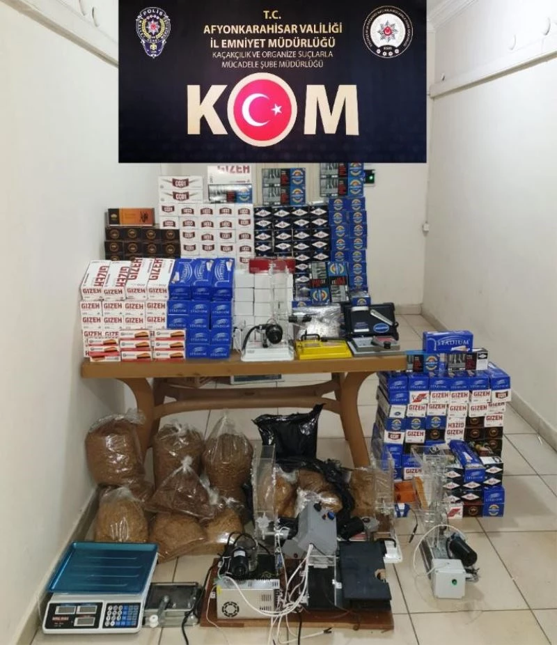 İnternetten sigara sarma makinesi satan şahıslar gözaltına alındı

