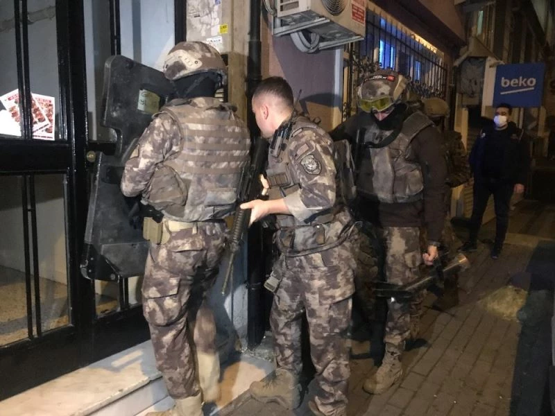 İstanbul’da 7 ilçede El Kaide ve DEAŞ’a yönelik operasyon
