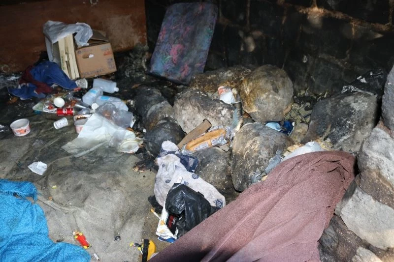 UNESCO Dünya Kültür Mirası Listesi’ndeki Diyarbakır surlarının içi çöplükle dolu
