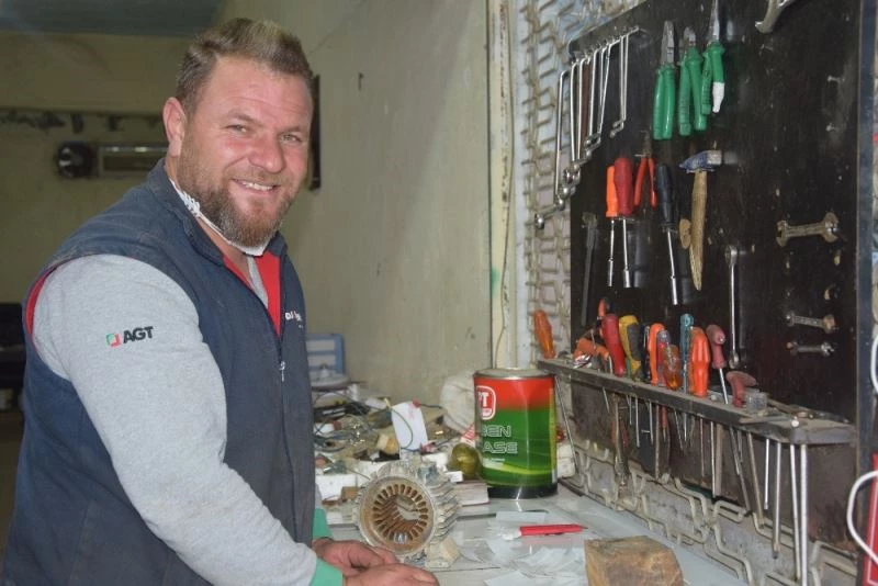 Sahnelerden, konserlerden,  bobinaj ustalığına dönüş
