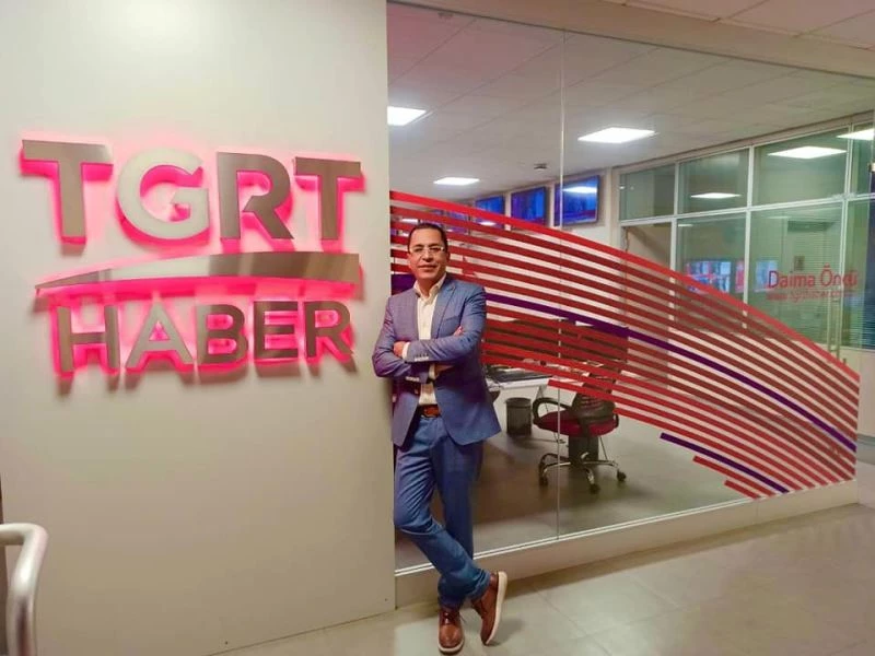 Medya temsilcisine iki ödül birden
