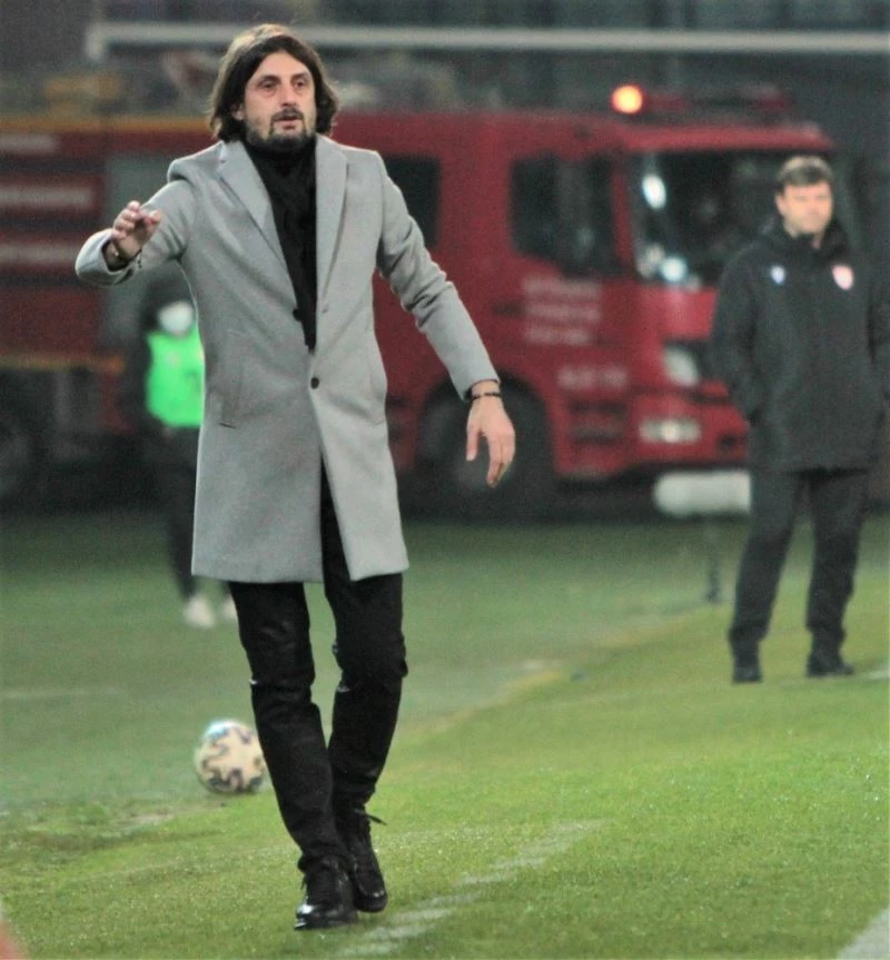 Mehmet Ak: “Savunmada yaptığımız bir hata penaltı ile sonuçlandı