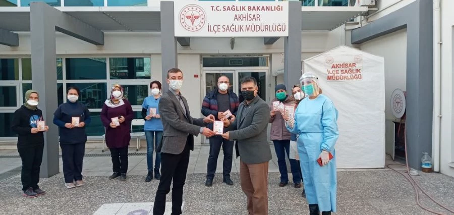 CANSUYU SAĞLIKÇILARI UNUTMADI