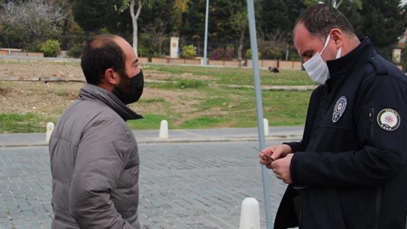 Emniyet Genel Müdürlüğü’nden evsiz vatandaşa kesilen cezayla ilgili açıklama
