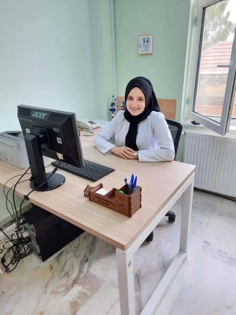 Hastaneye atanan diş tabibi görevine başladı

