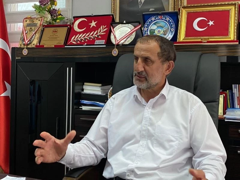 Kaynaşlı Belediyesinde en düşük işçi maaşı 3 bin 200 lira olduğu
