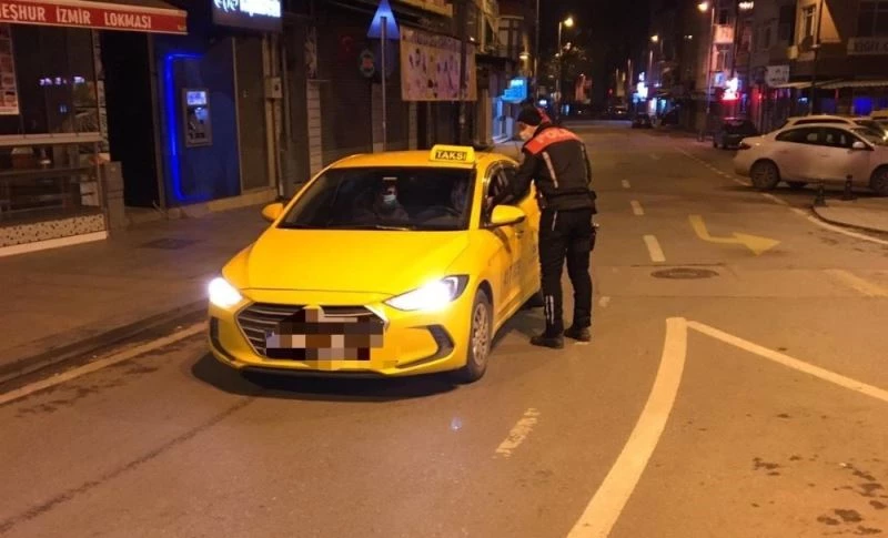 Kocaeli’de pandemi kurallarına uymayan bin 571 kişiye ceza uygulandı
