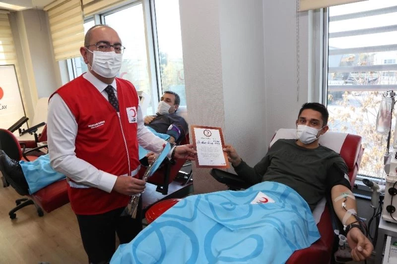 Başkan Kavuş’tan plazma bağışı çağrısı
