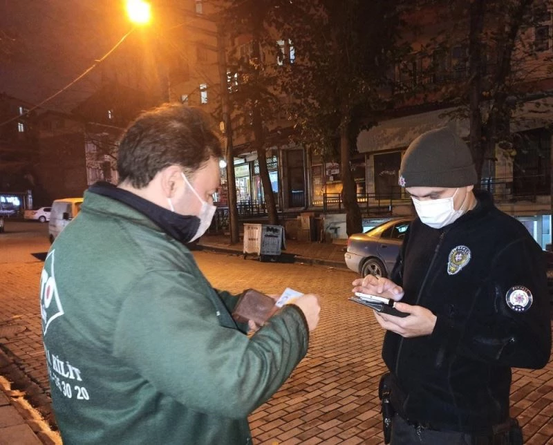 Kocaeli’de tedbirlere uymayan 255 kişi ve 8 işyerine ceza yağdı
