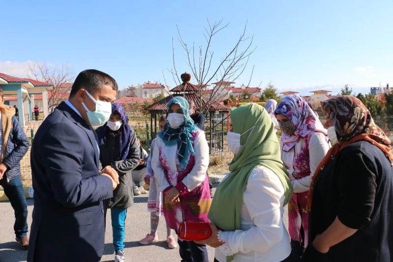 Kaymakam Mehmetbeyoğlu’ndan engellilere ziyaret
