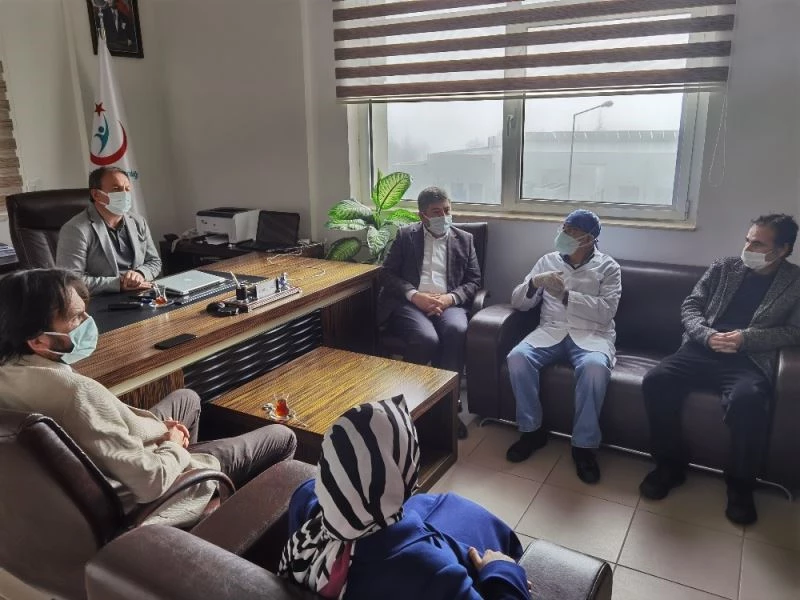 Başkan Akçadurak. “Sağlık çalışanlarımızın emeğine ve alın terine saygı duymalıyız”
