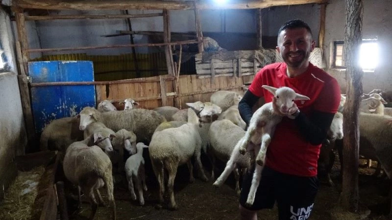 Durmadan koşan Akın Yeniceli’nin hayatı film oluyor
