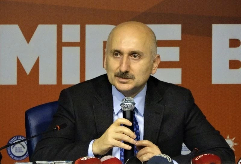 Bakan Karaismailoğlu: “Pazartesiyi salıya bağlayan gece 5A uydumuzu uzaya fırlatacağız”
