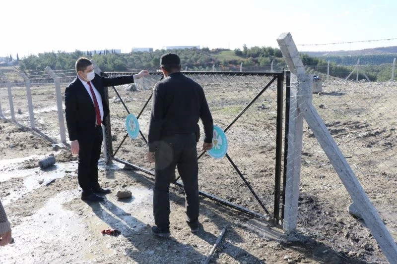 Gördes’te kamyonlar artık sokağa park etmeyecek
