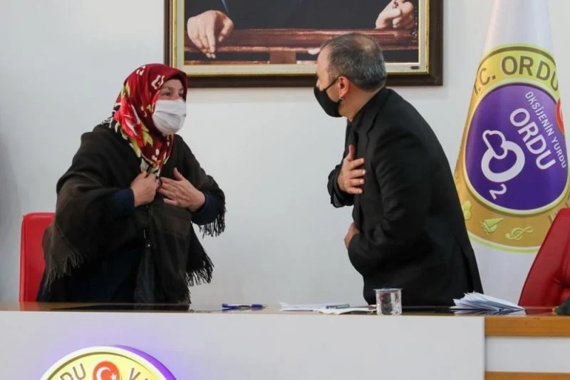 Ordu Valisi yılın son gününde de vatandaşın derdini dinledi
