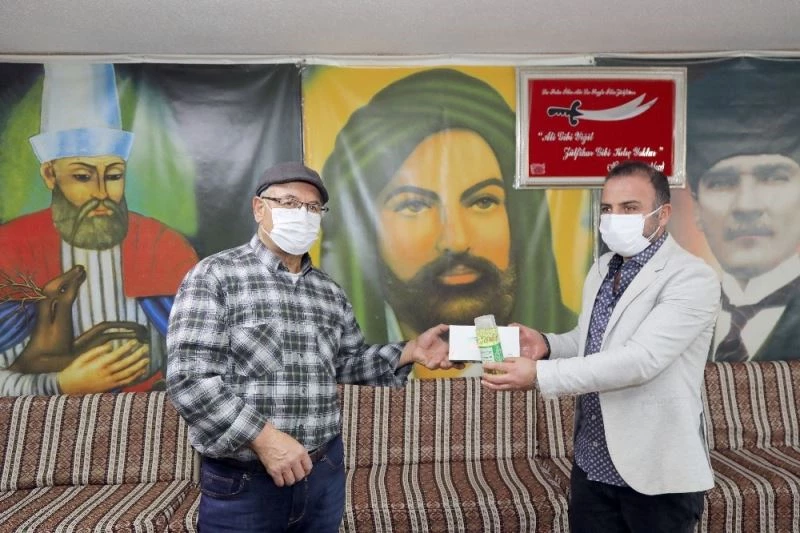 Çankaya Belediyesi Aralık ayı boyunca ibadethaneler, berber ve kuaförlere hijyen paketi dağıtacak
