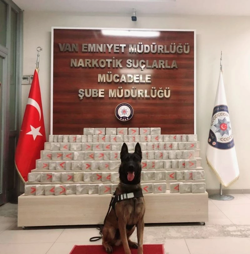 Van’da 61 kilo 767 gram eroin ele geçirildi
